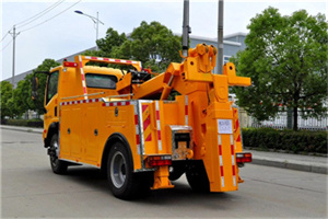 工农区高速路拖车费